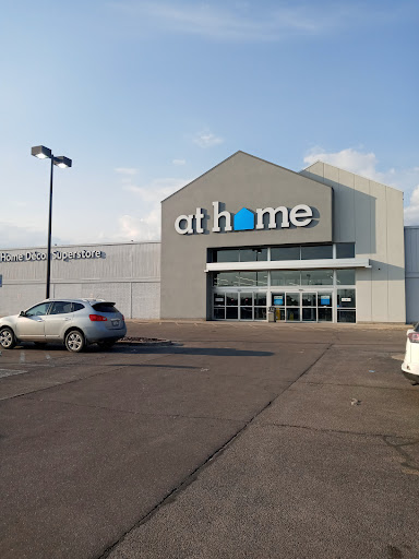 Home Goods Store «At Home», reviews and photos, 3100 Washtenaw Ave, Ypsilanti, MI 48197, USA