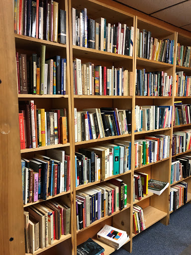 Used Book Store «Winding Way Books At Gallery», reviews and photos, 106 W Chestnut St, Lancaster, PA 17603, USA