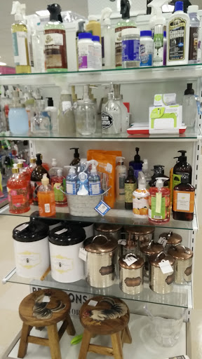 Department Store «Marshalls & HomeGoods», reviews and photos, 4950 Hadley Center Dr, South Plainfield, NJ 07080, USA