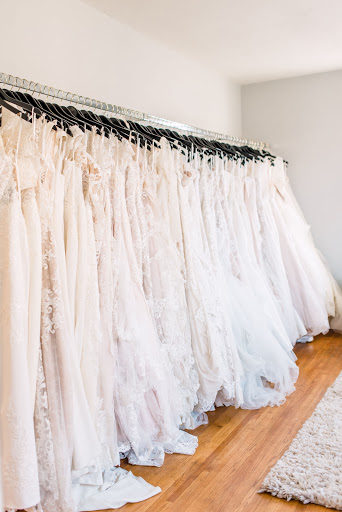 Bridal Shop «Blue House Bridal», reviews and photos, 31 S Rangeline Rd, Carmel, IN 46032, USA