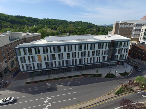 Roofing Contractor «Benton Roofing», reviews and photos, 2421 Spartanburg Hwy, East Flat Rock, NC 28726, USA