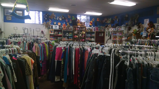 Thrift Store «Halo Bargain Center», reviews and photos