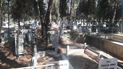 Akhisar Mezarlığı