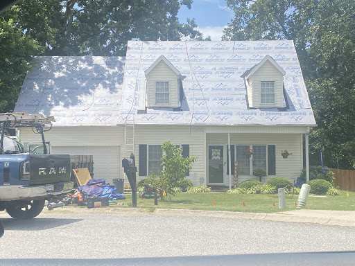 Roofing Contractor «Gilstrap Roofing», reviews and photos, 1512 Easley Bridge Rd, Greenville, SC 29611, USA