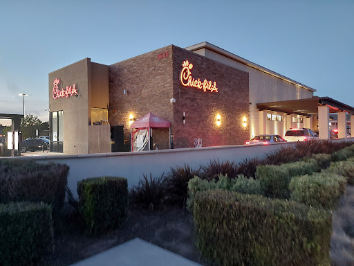 Restaurant «Chick-fil-A Mowry Ave», reviews and photos, 5245 Mowry Ave, Fremont, CA 94538, USA