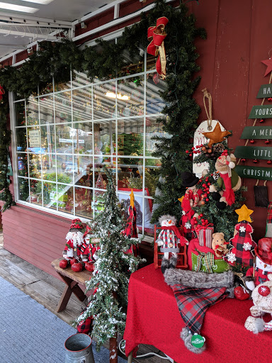 Gift Shop «Beach Basket Gift, Clothing & Christmas Shop», reviews and photos, 4102 Harborview Dr, Gig Harbor, WA 98332, USA