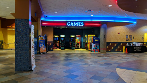 Movie Theater «Regal Cinemas Shoppingtown Mall 14», reviews and photos, 3649 Erie Blvd E, Syracuse, NY 13214, USA