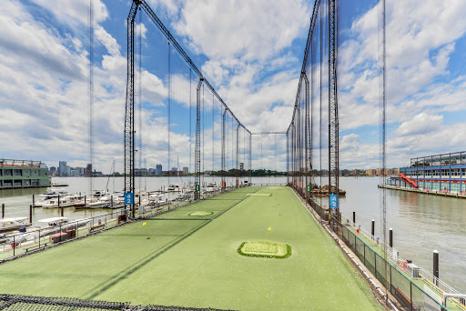 The Golf Club at Chelsea Piers