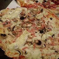 Pizza du Pizzeria du Drugstore à Rouen - n°15