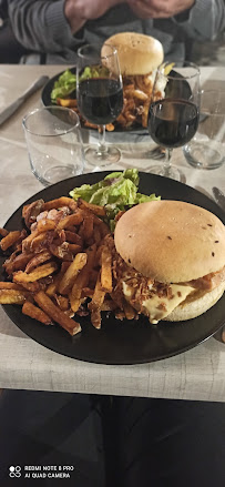 Sandwich au poulet du Restaurant Les Copains d'Abord à La Roche-Neuville - n°2
