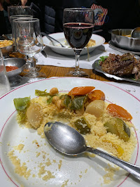 Plats et boissons du Restaurant servant du couscous Aux Brochettes à Paris - n°1