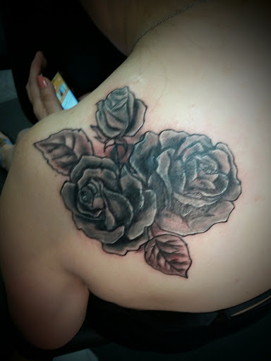 Explore full neck tattoo ideas, creative tattoo ideas in Paris, available at 903 Tattoos
