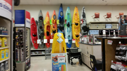 Sporting Goods Store «Academy Sports + Outdoors», reviews and photos, 7513 N Interstate Hwy 35, Austin, TX 78752, USA