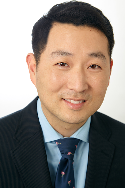 Dr. David Y. Rhee, M.D. VitreoRetinal Consultants
