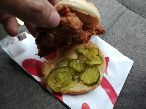 Fast Food Restaurant «Chick-fil-A», reviews and photos, 411 Colonades Way, Cary, NC 27518, USA