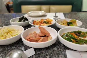 Mujinjang Korean Restaurant image