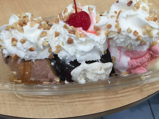 Ice Cream Shop «Marble Slab Creamery», reviews and photos, 1211 Savoy Plaza Ln, Savoy, IL 61874, USA