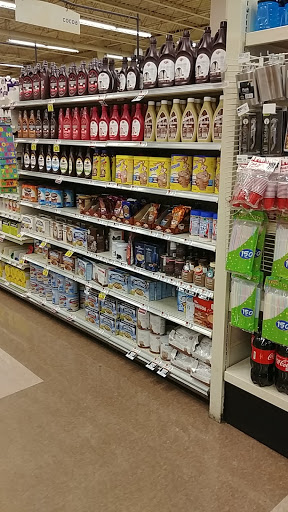 Grocery Store «Hannaford Supermarket», reviews and photos, 299 Elm St, Biddeford, ME 04005, USA