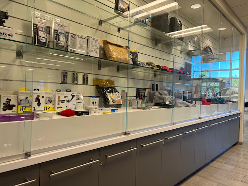 Lexus Dealer «Lexus of Pleasanton», reviews and photos, 4345 Rosewood Dr, Pleasanton, CA 94588, USA