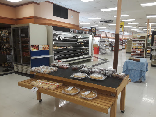 Grocery Store «Red Front Supermarket, Inc», reviews and photos, 677 Chicago Ave, Harrisonburg, VA 22802, USA