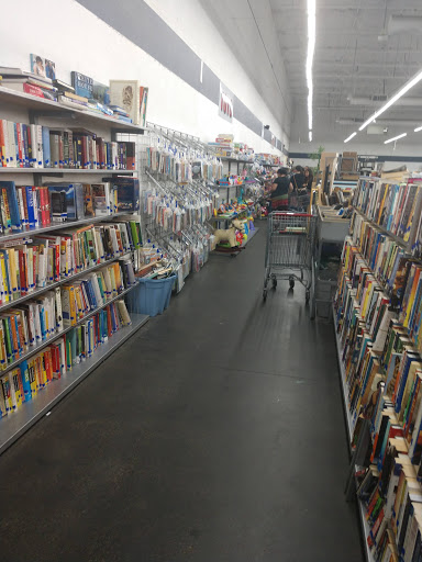 Thrift Store «Valley Thrift Store», reviews and photos, 2085 E Valley Pkwy, Escondido, CA 92027, USA