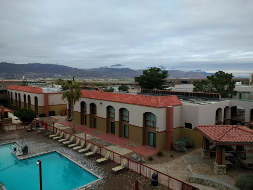 Hotel «Wyndham El Paso Airport Hotel and Water Park», reviews and photos, 2027 Airway Blvd, El Paso, TX 79925, USA