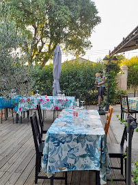 Atmosphère du Restaurant Le jardin d'Édouard à Bras - n°11