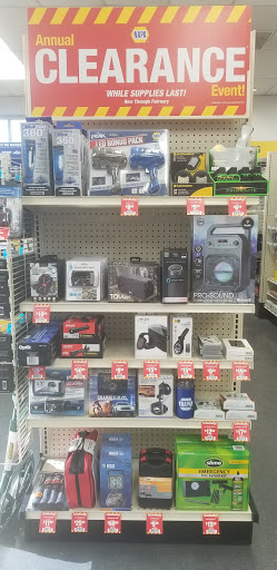 Auto Parts Store «NAPA Auto Parts - Genuine Parts Company», reviews and photos, 725 Harbor Blvd, West Sacramento, CA 95691, USA