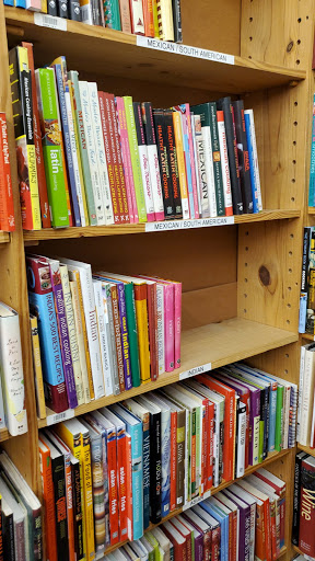 Book Store «Half Price Books», reviews and photos, 8107 E. Broad St., Reynoldsburg, OH 43068, USA