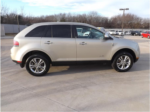 Car Dealer «Barrett Motors-Rowlett», reviews and photos, 2300 Lakeview Pkwy, Rowlett, TX 75088, USA