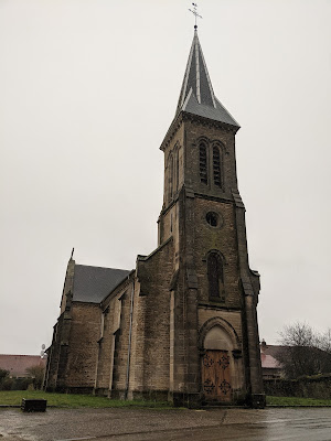 Eglise à Pomoy