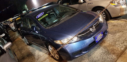 Auto Repair Shop «5 Star Auto Service And Sales», reviews and photos, 7446 N Clark St, Chicago, IL 60626, USA