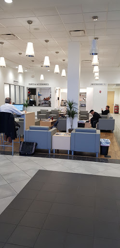 Toyota Dealer «Rockingham Toyota», reviews and photos, 412 S Broadway, Salem, NH 03079, USA