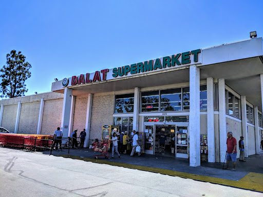 Dalat Supermarket