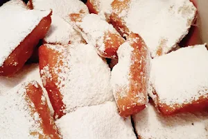 Beignets du Monde - L.A.'s Best Beignets image