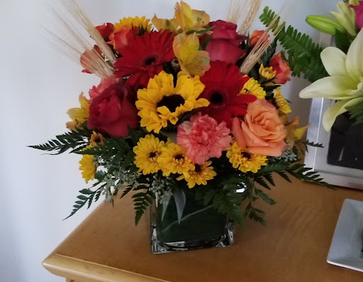 Florist «Wallingford Flower Shoppe», reviews and photos, 190 Center St, Wallingford, CT 06492, USA