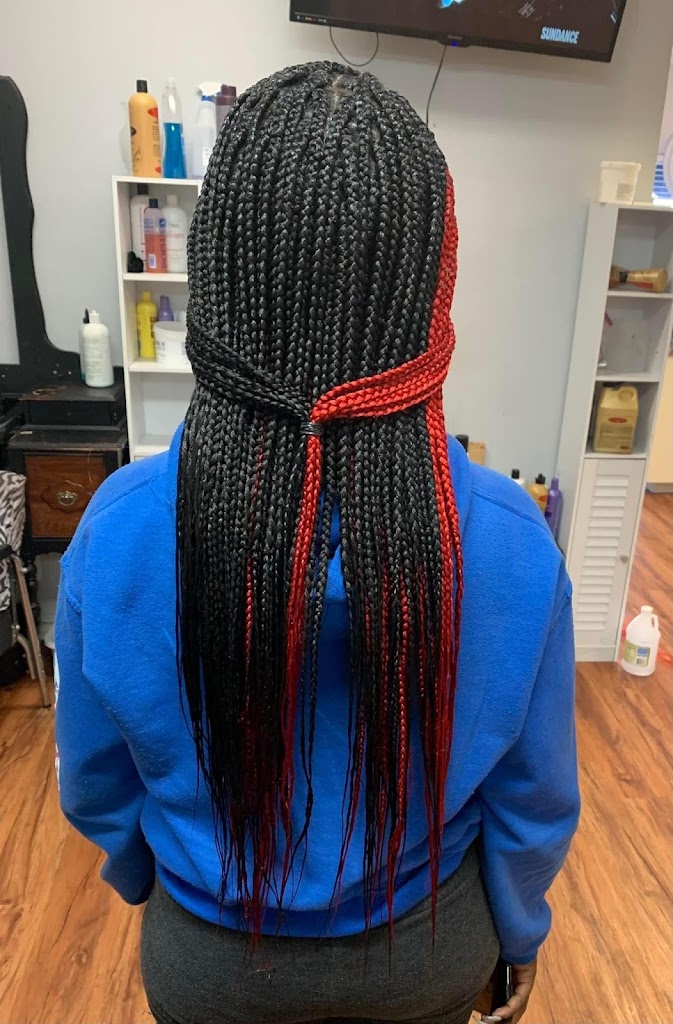 Charlotte’s Hair Co and Boutique 75503