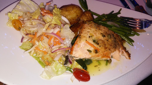 Caterer «Marina del Rey Caterers», reviews and photos, 1 Marina Dr, Bronx, NY 10465, USA