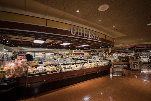 Grocery Store «Lunds & Byerlys St. Louis Park», reviews and photos, 3777 Park Center Blvd, St Louis Park, MN 55416, USA