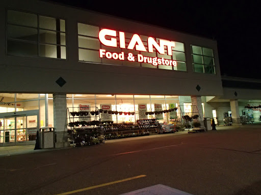 Grocery Store «Giant Food Stores», reviews and photos, 328 Church St, Danville, PA 17821, USA