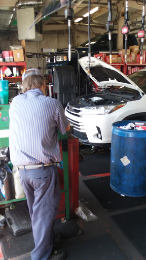 Tire Shop «Maxi-Lube Tire & Auto», reviews and photos, 1141 W Taylor St, Griffin, GA 30223, USA