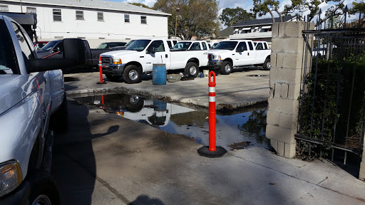 Car Wash «Santa Ana Express Car Wash», reviews and photos, 202 E First St, Santa Ana, CA 92701, USA