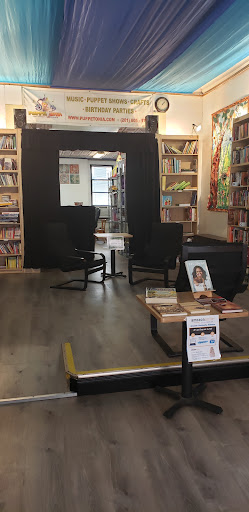 Book Store «Symposia Community Book Store», reviews and photos, 510 Washington St, Hoboken, NJ 07030, USA