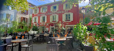 Atmosphère du Restaurant La Terrasse Provençale à Collobrières - n°17