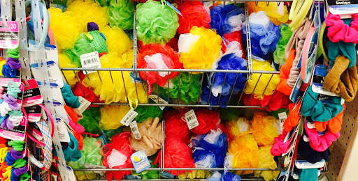 Dollar Store «Dollar Tree», reviews and photos, 2651 S Wayne Rd, Westland, MI 48186, USA