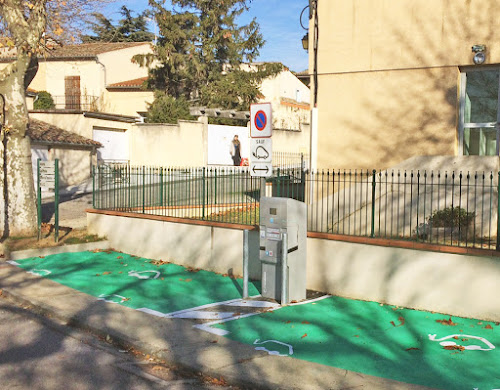 Borne de recharge de véhicules électriques Borne de recharge SDEHG Avignonet-Lauragais