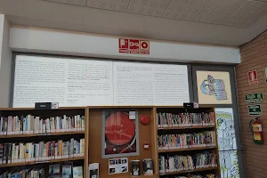 Municipal Library Rafael Andolz image