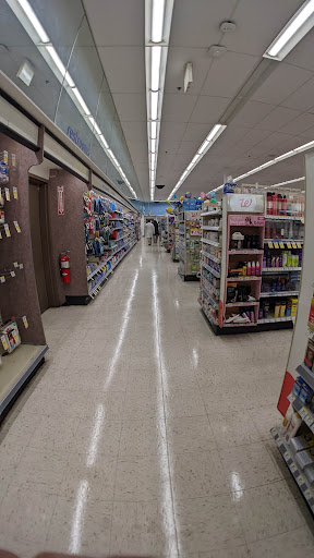 Drug Store «Walgreens», reviews and photos, 22 E St Georges Ave, Linden, NJ 07036, USA