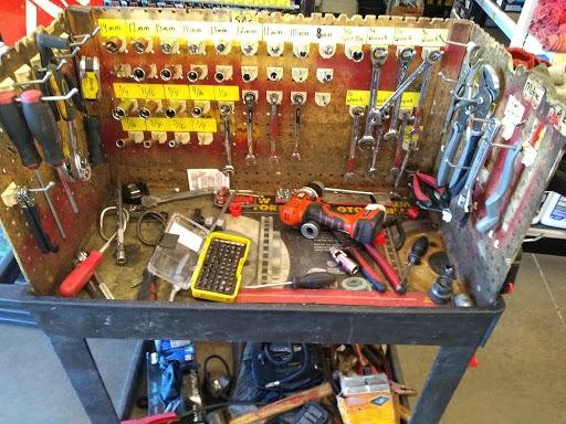 Auto Parts Store «Advance Auto Parts», reviews and photos, 6148 E County Line Rd, Highlands Ranch, CO 80126, USA