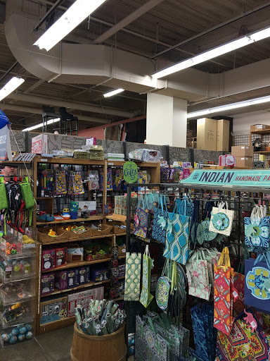 Furniture Store «Cost Plus World Market», reviews and photos, 1725 Maple Ave, Evanston, IL 60201, USA